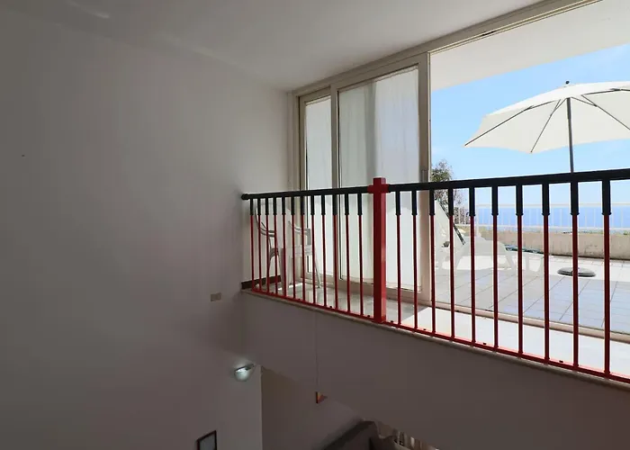 Casa Nisea Modern Two-level With Sea View In Apartmán *