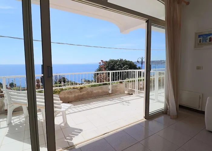 Appartamento Casa Nisea Modern Two-level With Sea View In